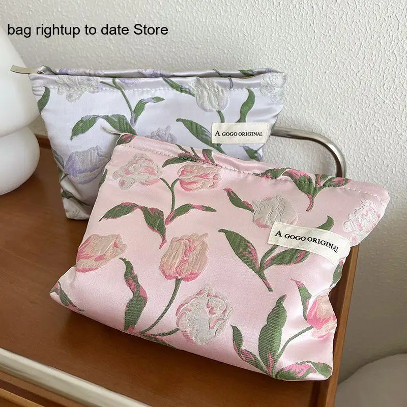 Simple Indoor Ins Tulip Portable Travel Skincare Zipper Storage Bag Washroom Inner Container Makeup Bag Woman