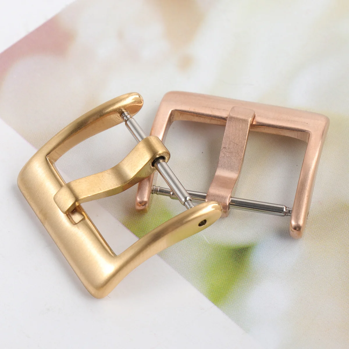 

2Pcs Stainless Steel Watchband Clasp Durable Simple Install for Silicone Electronic Bands 18mm Gold Rose Gold