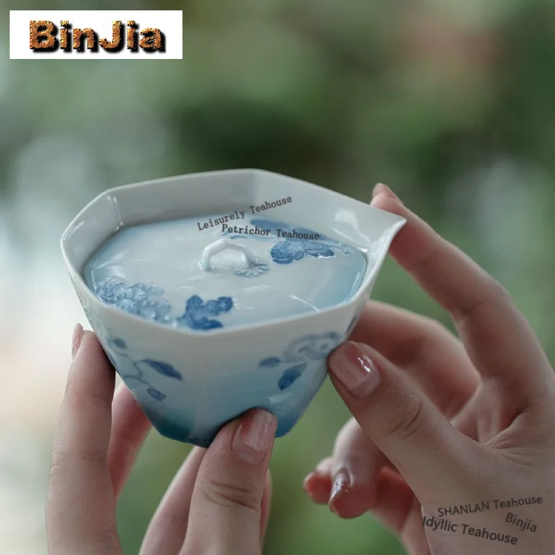 

150ml Hand-painted Blue Flower Gaiwan Luxury Tea Tureen Tea Bowl With Lid Kit Tea Brewing Cover Bowl Tea Services Ornaments Gift