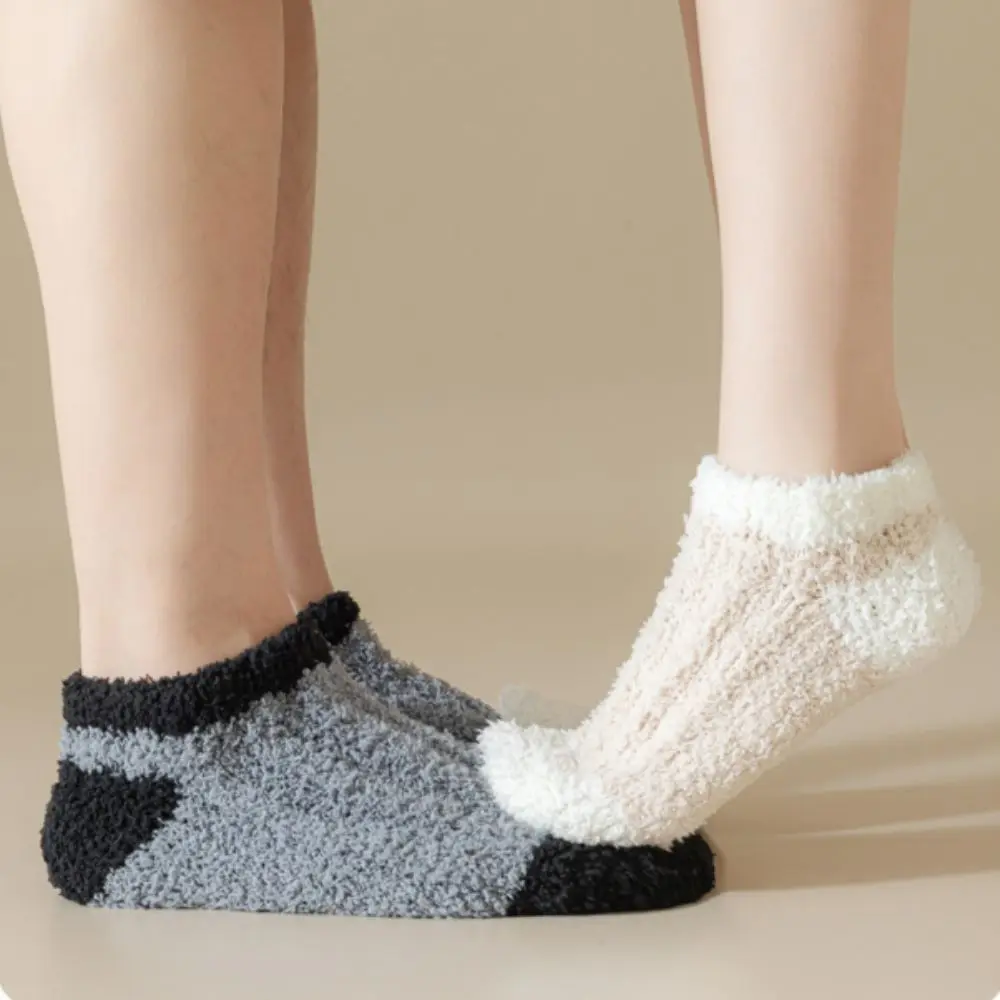 3Pairs مريحة سميكة المرجان جوارب صوف الشتاء النوم الطابق أفخم الجوارب بسيطة المرقعة الدافئة قارب الجوارب النساء الشتاء