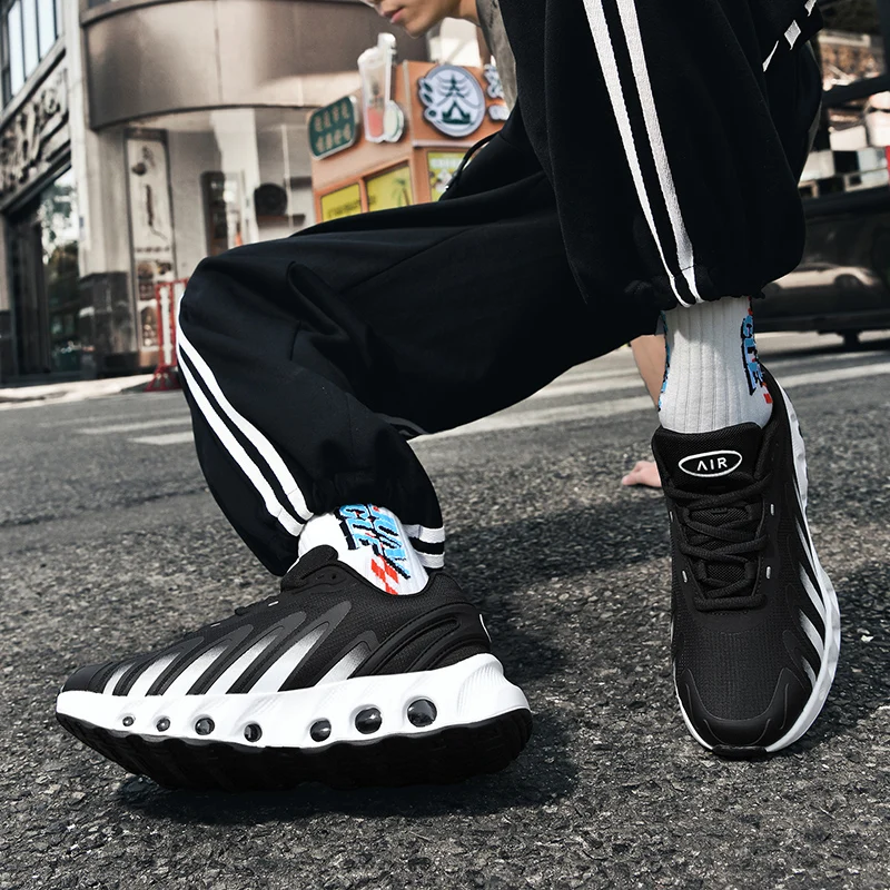 

Мужская спортивная обувь больших размеров, модная и удобная дышащая и универсальная повседневная обувь с сеткой 37–46