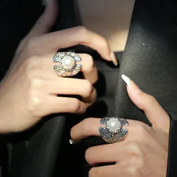 Vintage Silver 925 Ethnic Style Embossed Tang Grass Pattern Shield Pearl Ring Women Adjustable Ring for Banquet & Party Jewelry