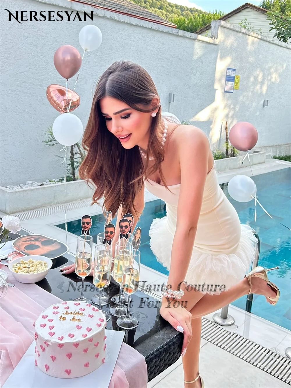 Nersesyan Licht Champagne Elegante Galajurken Off Schouder Tule Ruches Mini Feestjurk Satijn 2025, Galajurken Op Maat