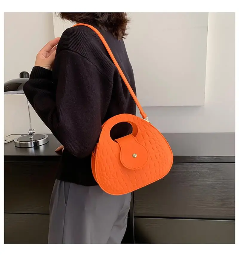 Versatile Women Fashion Handbag Ins Winter Women Shoulder Bag Korean Felt Handbag Crocodile Pattern Girl Crossbody Bag