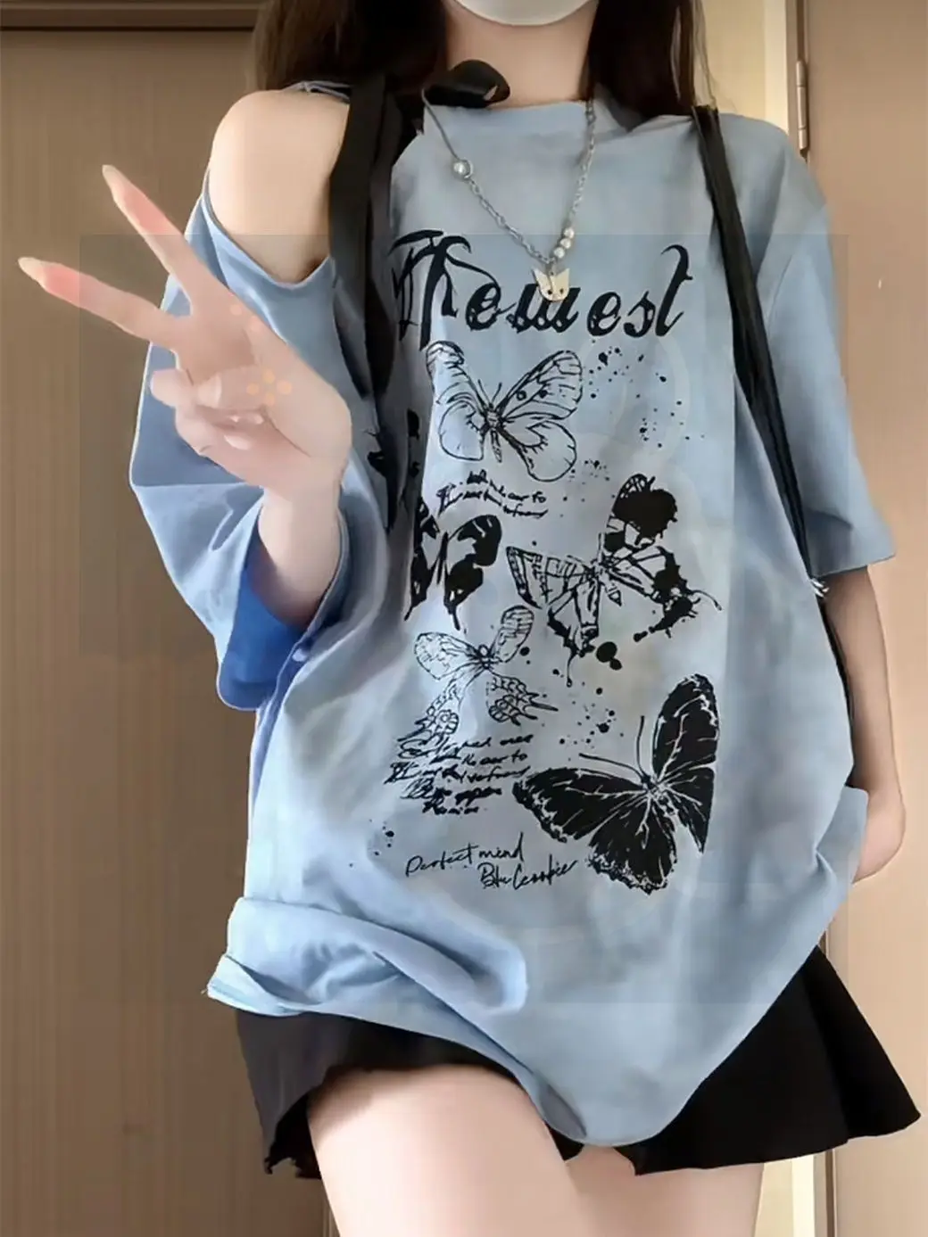 

Japan Bow Tie Design Sweet And Cool Off-Shoulder Short-Sleeved T-Shirt For Women Loose And Chic Unique Top