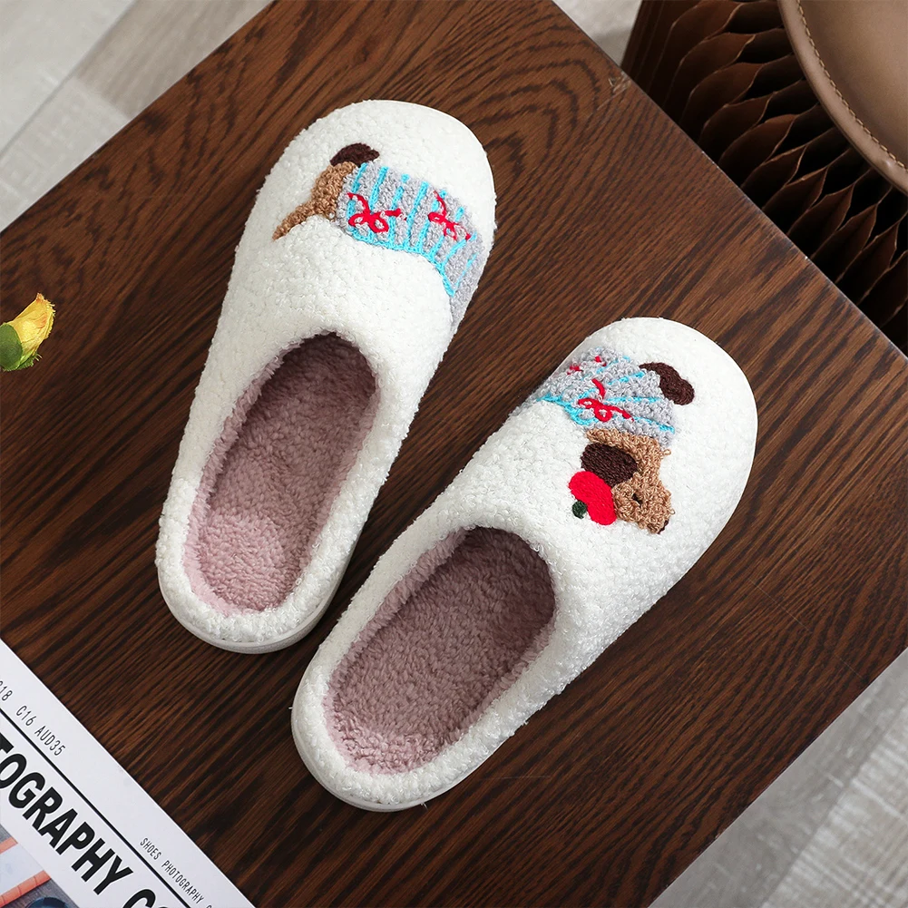 

Plush Dachshund Slippers Closed Toe Slippers Comfortable Warm Slip-on House Shoes Cute Flat Thermal Slippers for Indoor Bedroom