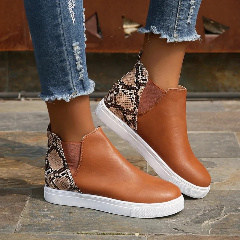 

Woman Flat Boots Shoes Snake Print Clogs Platform Boots-Women Luxury Designer Round Toe Low Rubber Large Size 2025 Ankle Fashio