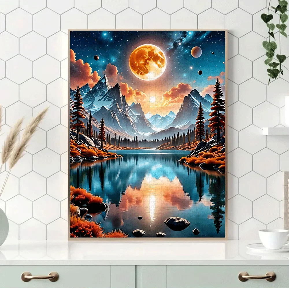 

1000 шт. Пазл Moonlit Night Mountains — большое ночное небо и сценка спокойного озера со светящейся луной, звездами, сосни и Mou