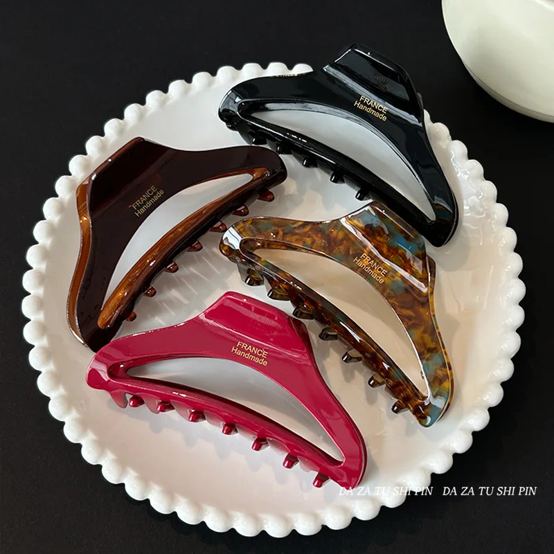 

French Vintage High Quality Hollow Hair Claw for Women Sweet Hair Ornament Claw Clip Hair Clip Fashion Girl Hair Accessories