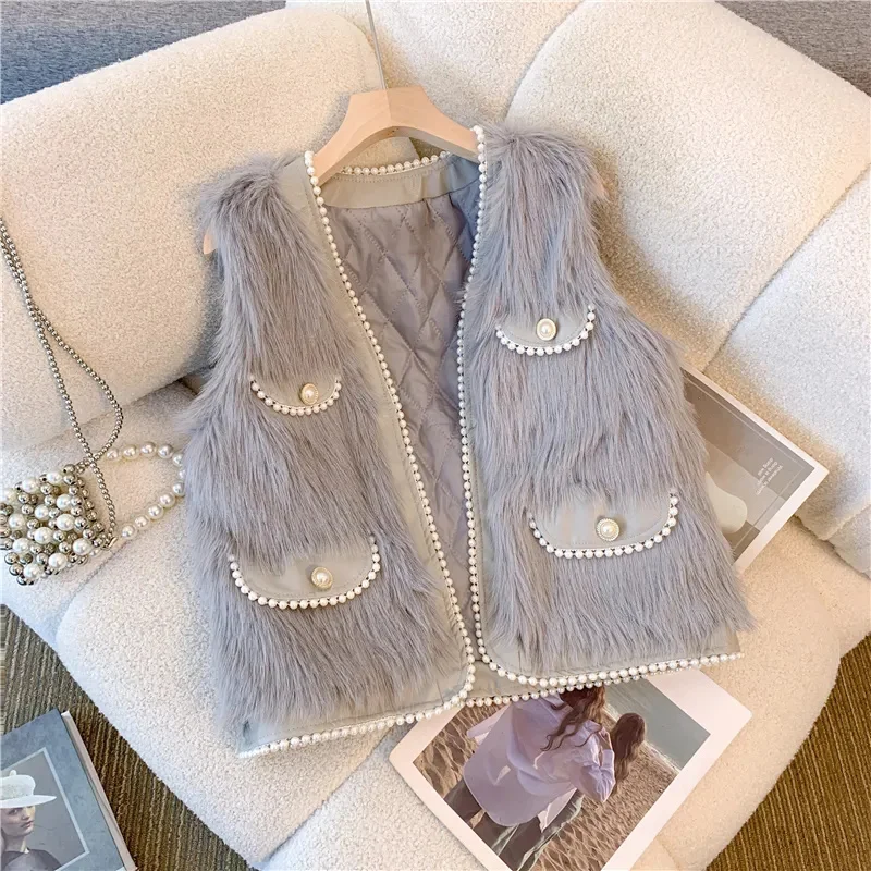 New Autumn/Winter Vest Women Fox Hair Nail Beads Sleeveless Jacket Quilted Imitation Fox Fur Vest Coat Female Beading Waistcoat