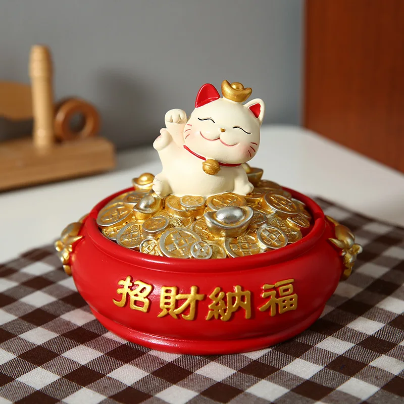 Cute Lucky Cat Ashtray Windproof Living Room Desktop Decoration Lucky Cat Statue Jewelry Storage Box Home Decoration