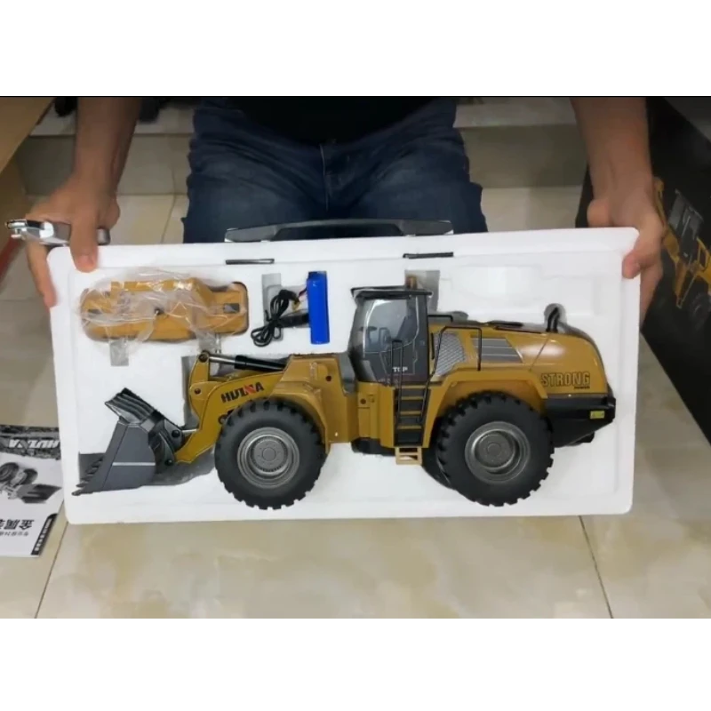 Huina 583 RC Łopata Hidrauliczna ze Stopu, 22 Kanały, Profesjonalny Elektryczny Buldozer, Zabawka dla Chłopca, Prezent na Boże Narodzenie