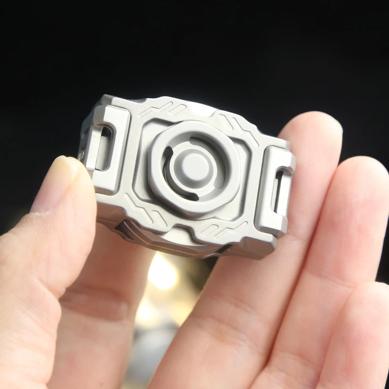 パンクスタイルメカニックスフィジェットスピナーEDCメタルハンドスピナー大人用フィジェットトイADHDツール不安ストレス解消おもちゃオフィスおもちゃ
