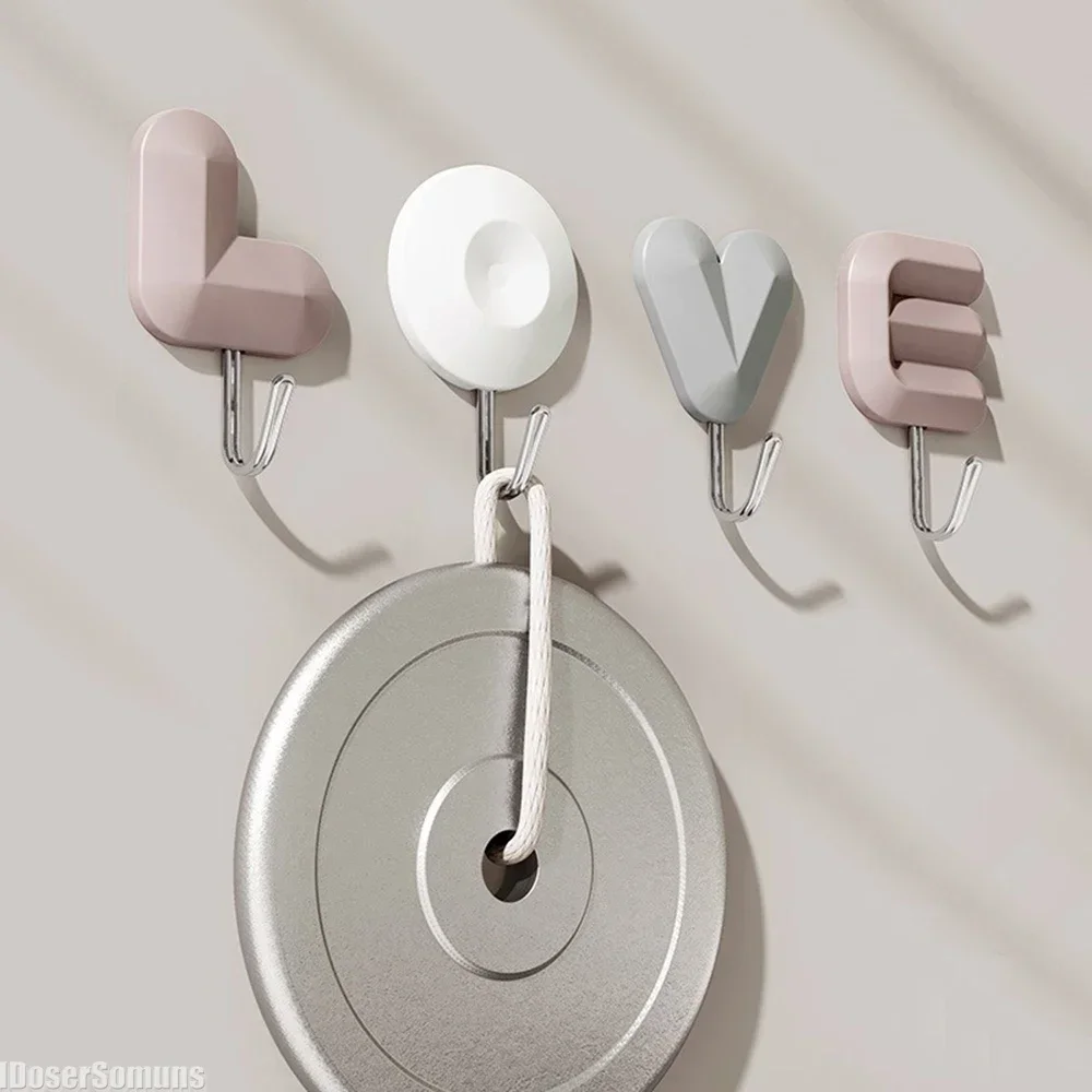 New Living Room Bedroom Luxury Wall Decoration Hook Love Shape Door Coat Hook Wall Hanging Porch Key Storage Wall Shelf Creative