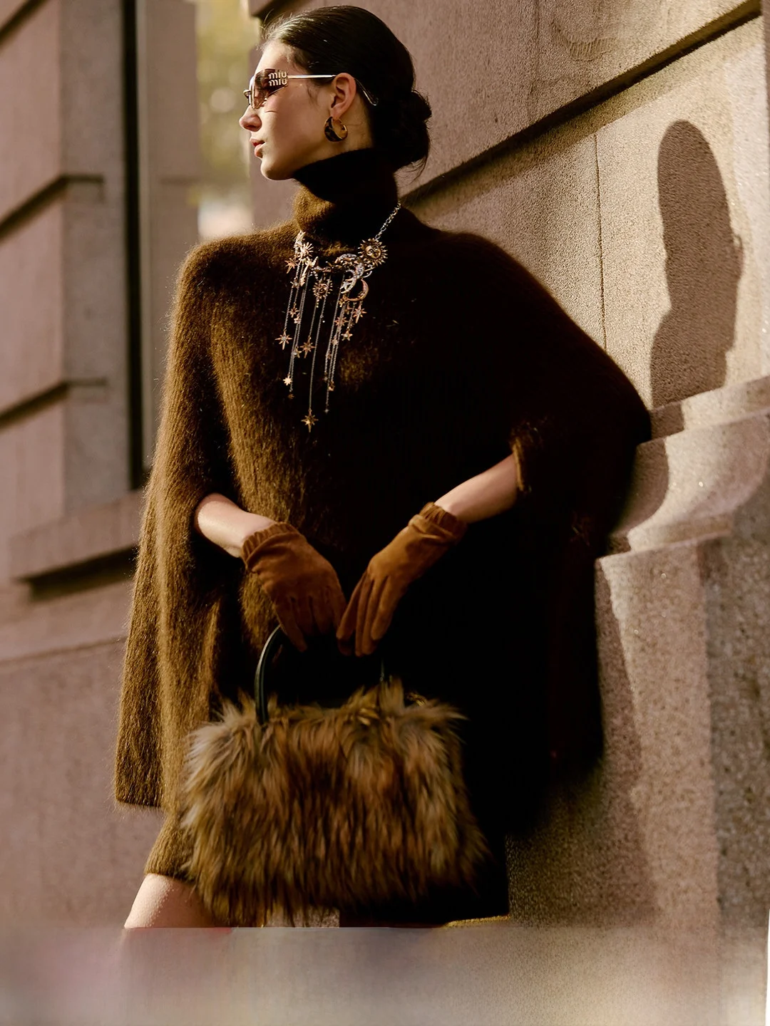 

Комплект из вязаного свитера и юбки Luna7xi: пальто-накидка из кроличьего меха с высоким воротником, осенне-зимний, свободный крой, для женщин