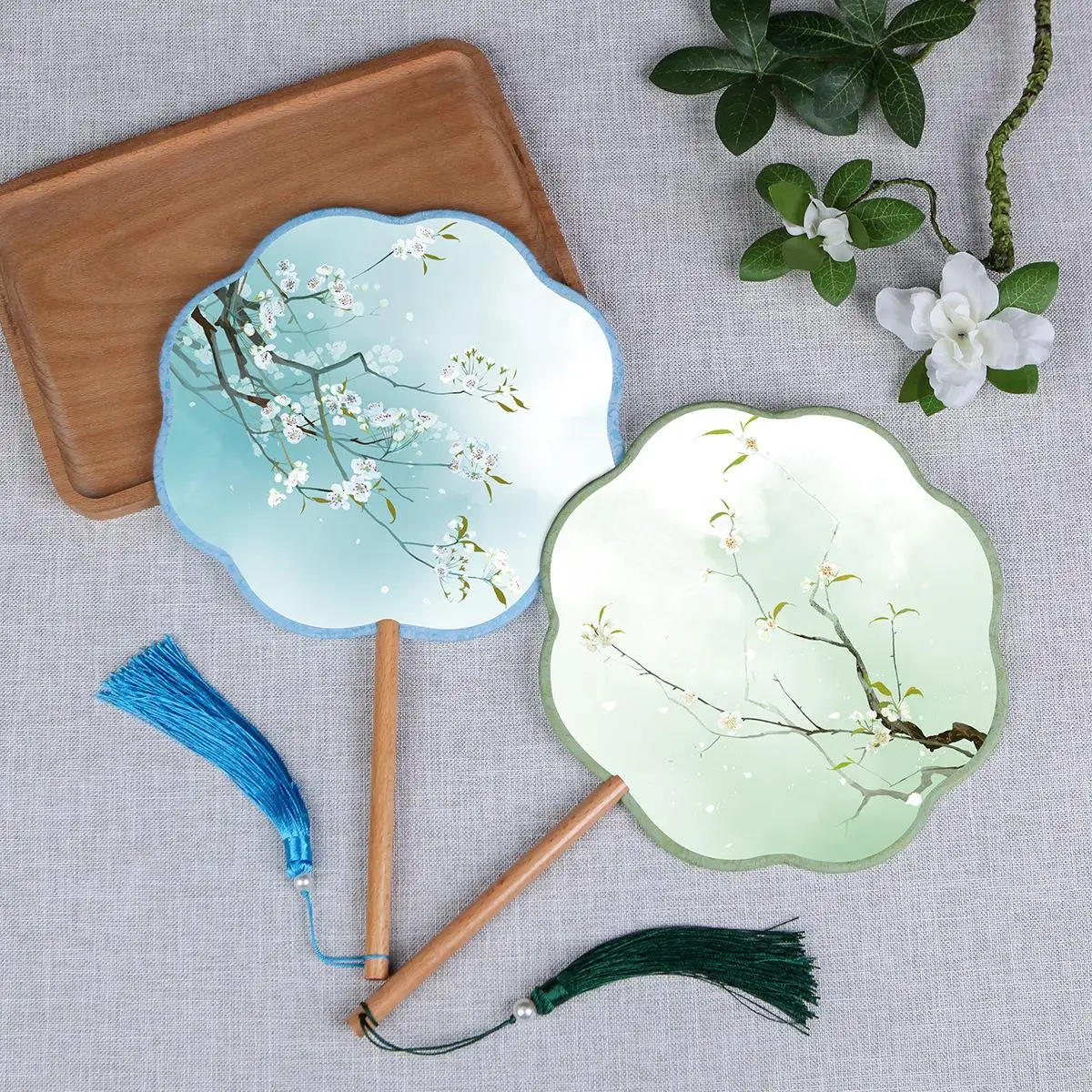 Chinese Style Long Handle round Fan Semi Transparent Classical Han Dance Qipao Feather Fan Eight Petal  Fan Ancient Wind