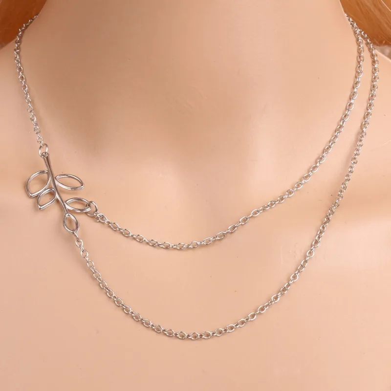 Europe And The United States Simple Metal Leaves Necklace Leaf Double Chain Short Chain Clasp Jewelry Wholesale