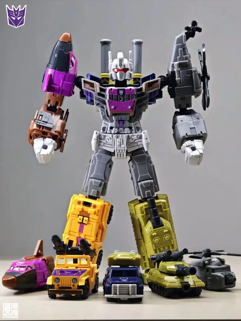 Op voorraad Originele Blokees Transformers Defender Vol.5.6 Collectible Model Toys Blind Box Beast War Combinatiesets Gepantserde Speelgoed