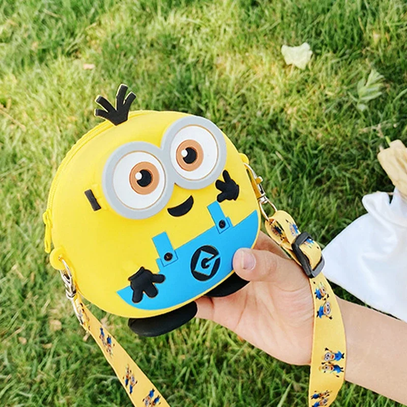 Anime Minions Diagonal Bag Kawaii Silica Gel Waterproof Diagonal Coin Purse Outdoor Storage  Bag Of Children'S Toys And Gifts