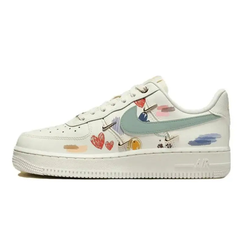 【Personalizar】Nike Air Force 1 Sapatos de skate femininos de cano baixo branco/dourado tênis FV3654-111