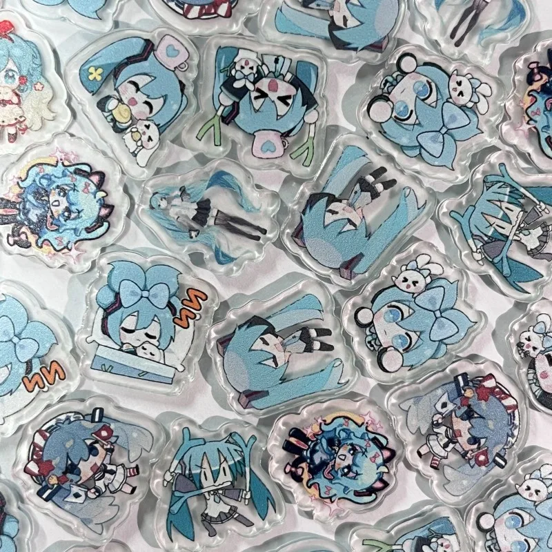Hatsune Miku Mini 2CM Acryl-Figuren Anime-Accessoires Modische Hochwertig Aussehende Niedliche DIY-Dekoration Geschenk für Freunde Sammlerstück
