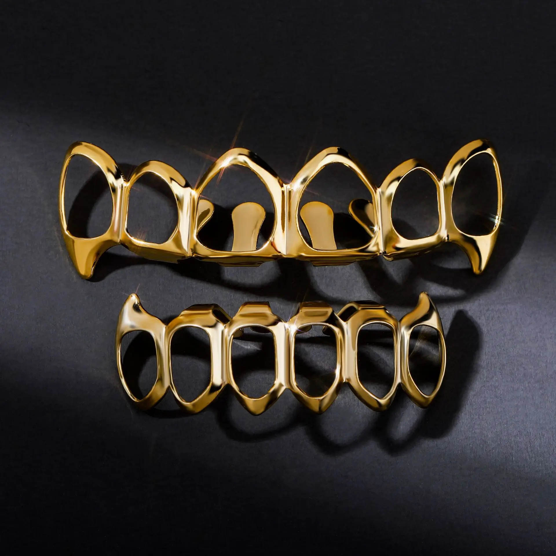 A set of 18k gold-plated brass hollowed out braces, personalized, fashionable, and minimalist sharp teeth hip-hop braces
