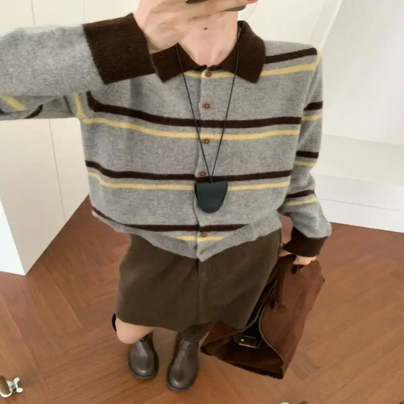 

Sweater Korean Style Hot Color Blocked Striped Knitted Sweater for Commuting Girls In Autumn and Winter New Knitted Soft Sweater