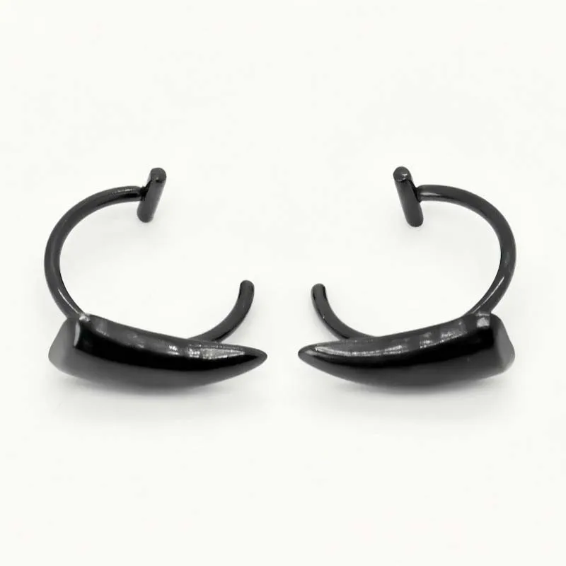 1 paar Edelstahl Personalisierte Scharfe Zähne Gefälschte Piercing Lippen Ring Punk Übertrieben Schmuck für Frauen Gothic Körper Schmuck