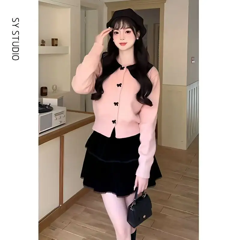 

Color Block Lapel Single-Breasted Long Sleeve Knitted Cardigan for Women2025Spring Korean Style Versatile Commuter Sweater