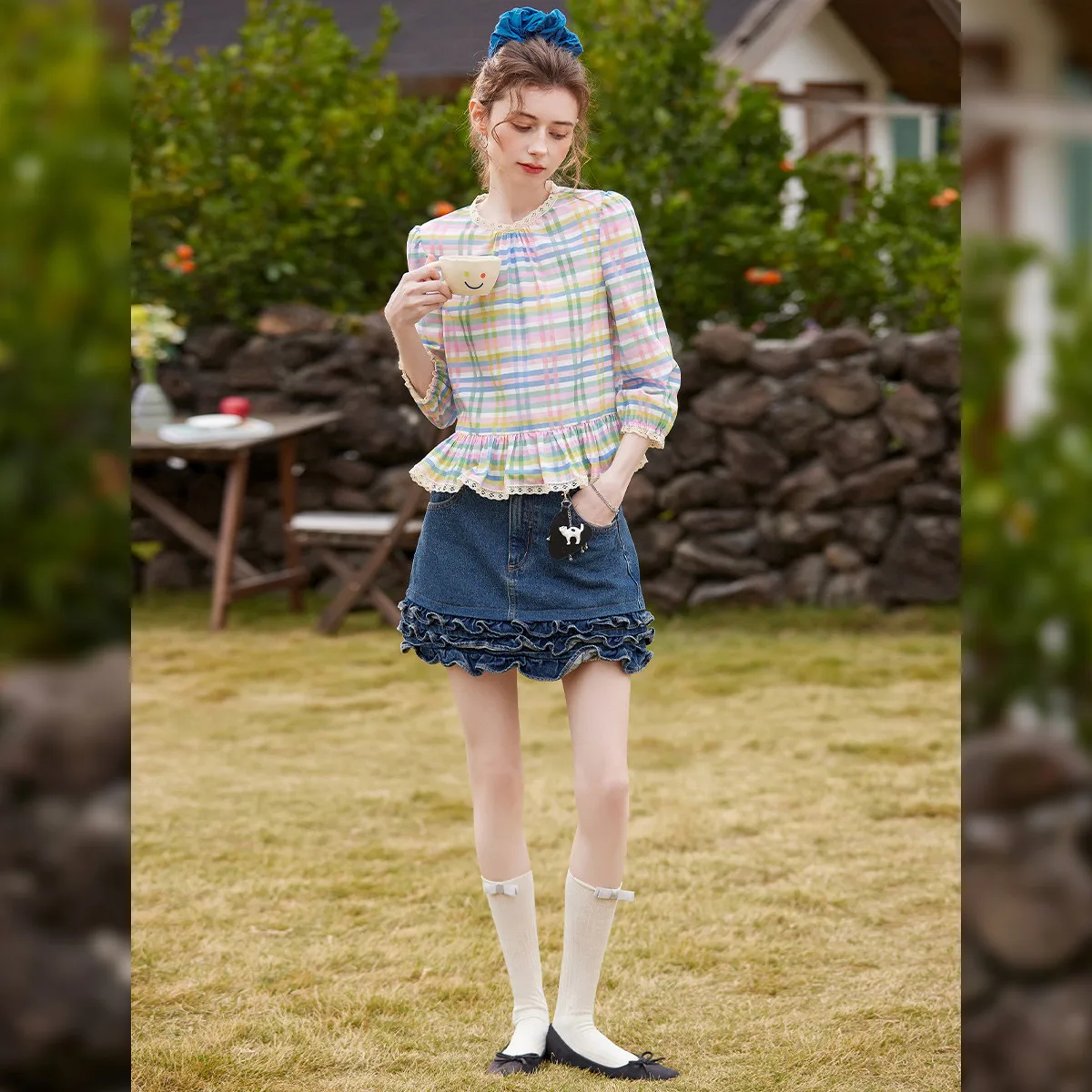 Women's Plaid Ruffle Blouse with Lace Trim and Round Neck