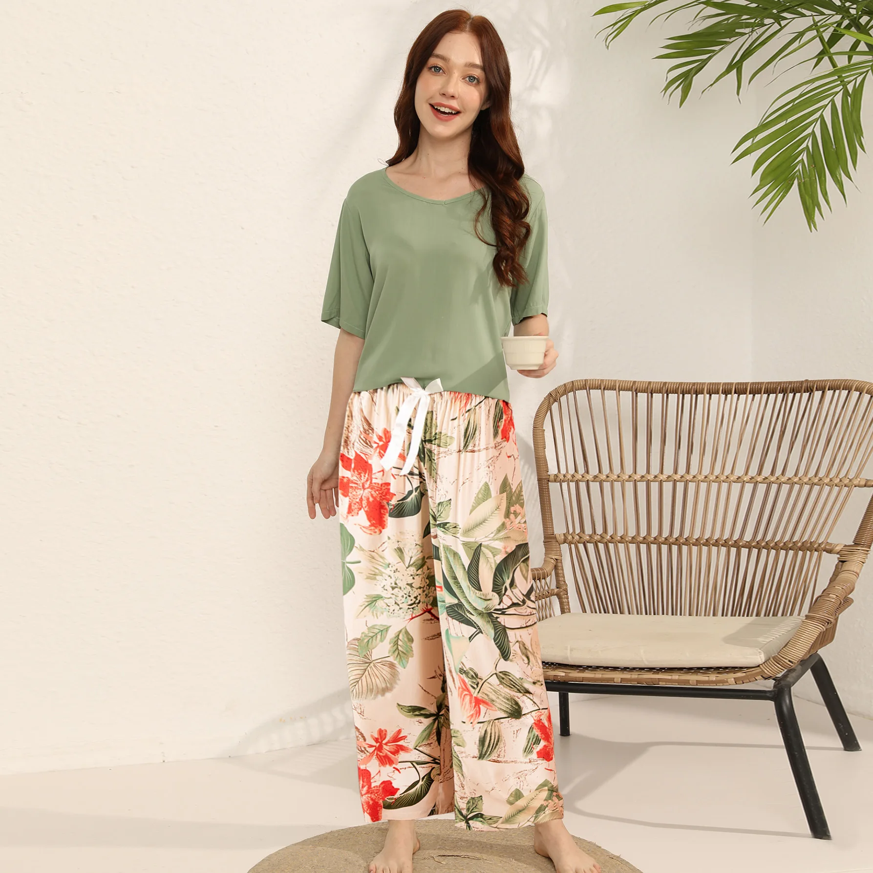 

Женские пижамы больших размеров S6xl, футболка из искусственного шелка, удобная домашняя одежда из риса, Eight Sve Bell Sve, модный персональный стиль