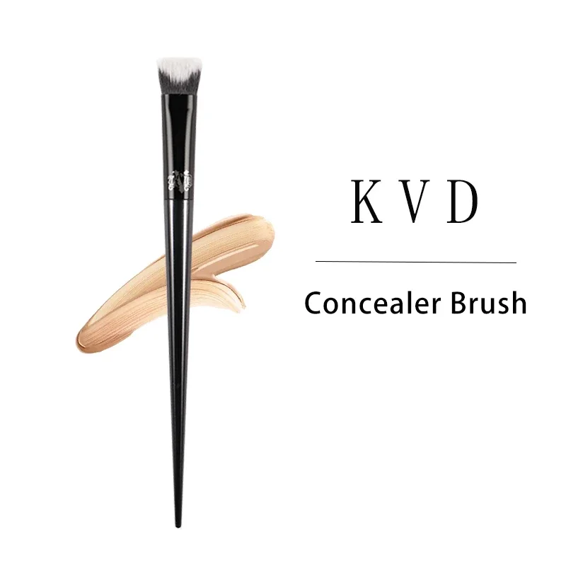 Nieuwe 1 Stuks Concealer Make-Up Borstels Foundation Concealer Crème Face Eye Base Zachte Pluizige Smudge Borstel Multifunctionele Detailtools