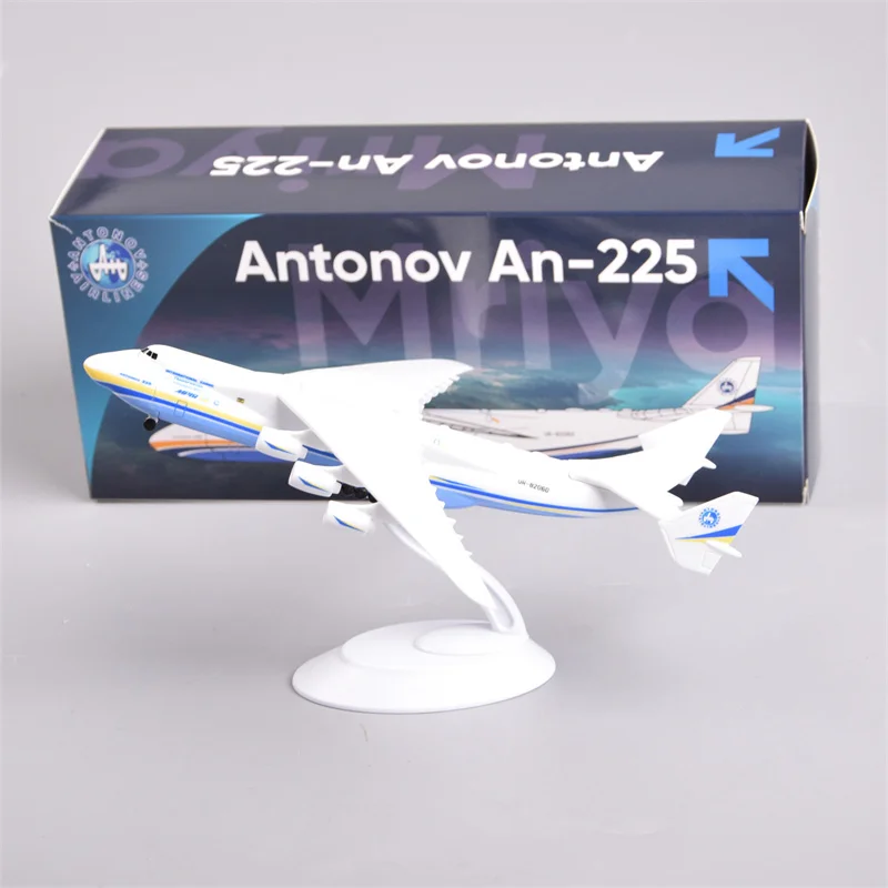 1/400 Scale 21cm Ukraine An-225 Transport Plane Alloy Aircraft Replica Model Antonov An225 Plane With Base Aviation Airplane