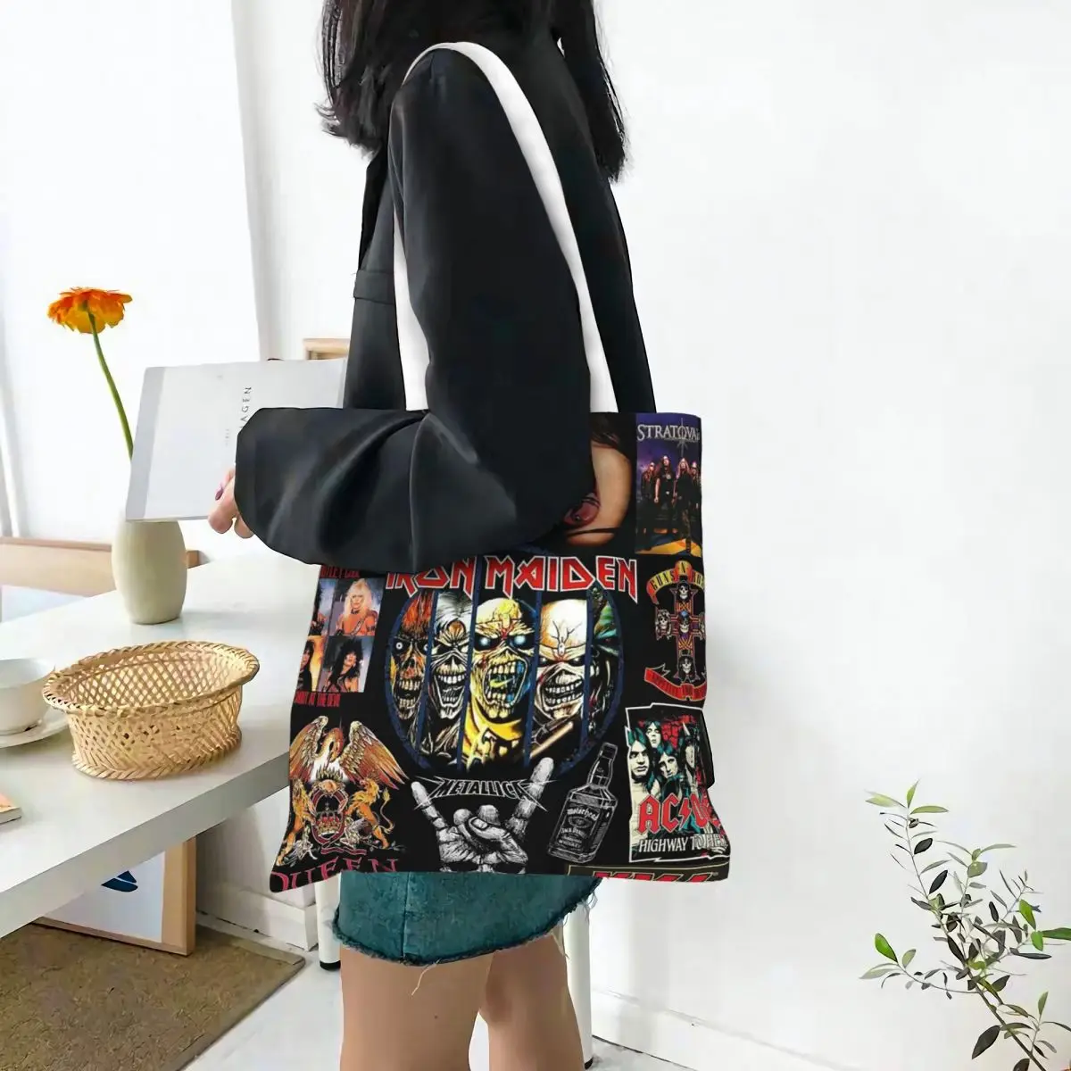 Tas Belanja AC DC Heavy Metal Tas Kanvas Wanita Tas Tote Tas Tangan Travel Bahu Anak Perempuan Yang Dapat Digunakan Kembali
