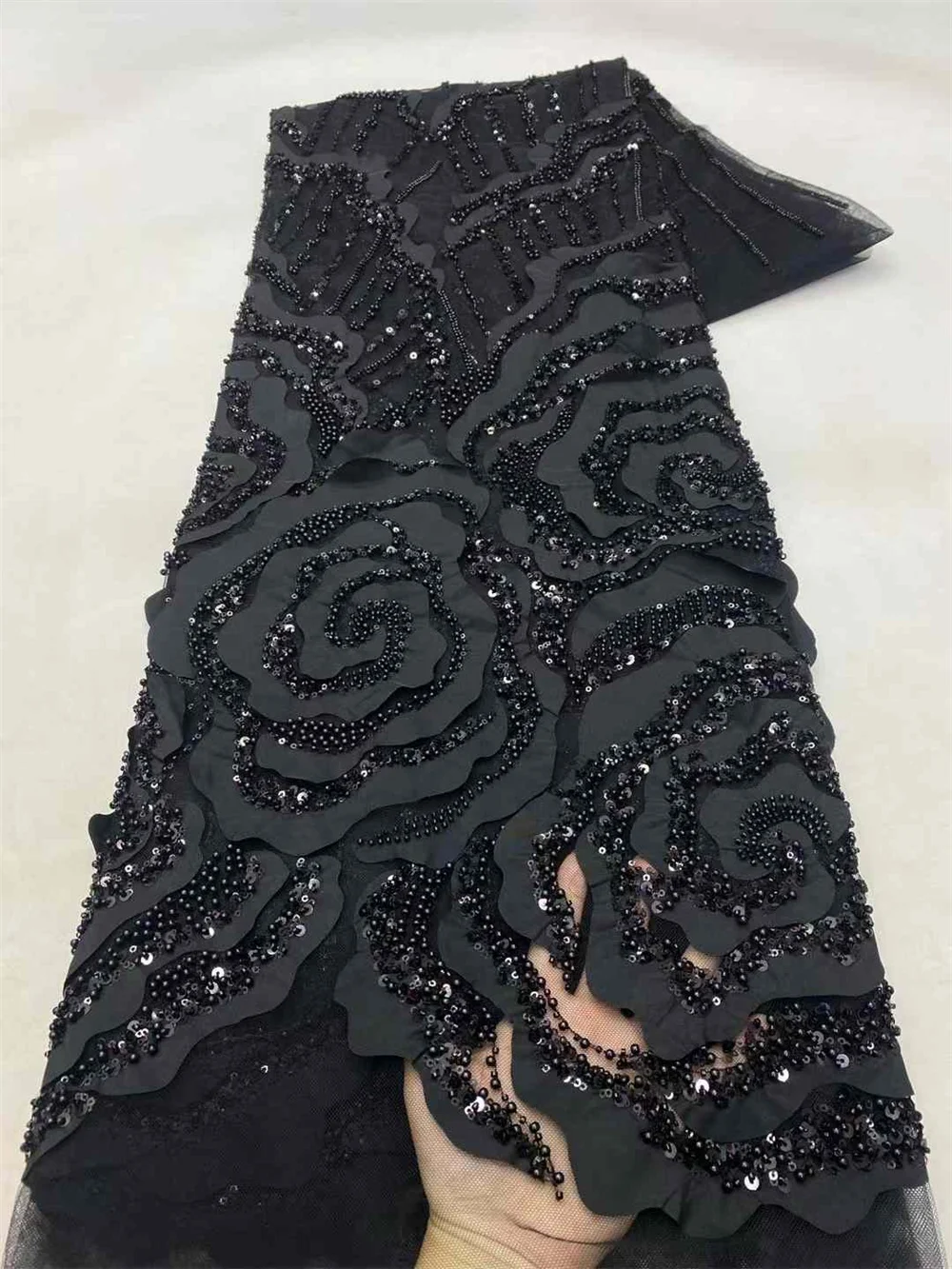 

Luxury Beaded Lace High Quality Fabric 2024 ,African Lace Fabric 2024 High Quality Black Lace Fabric 5 Yards Dresses 2024 A670-1