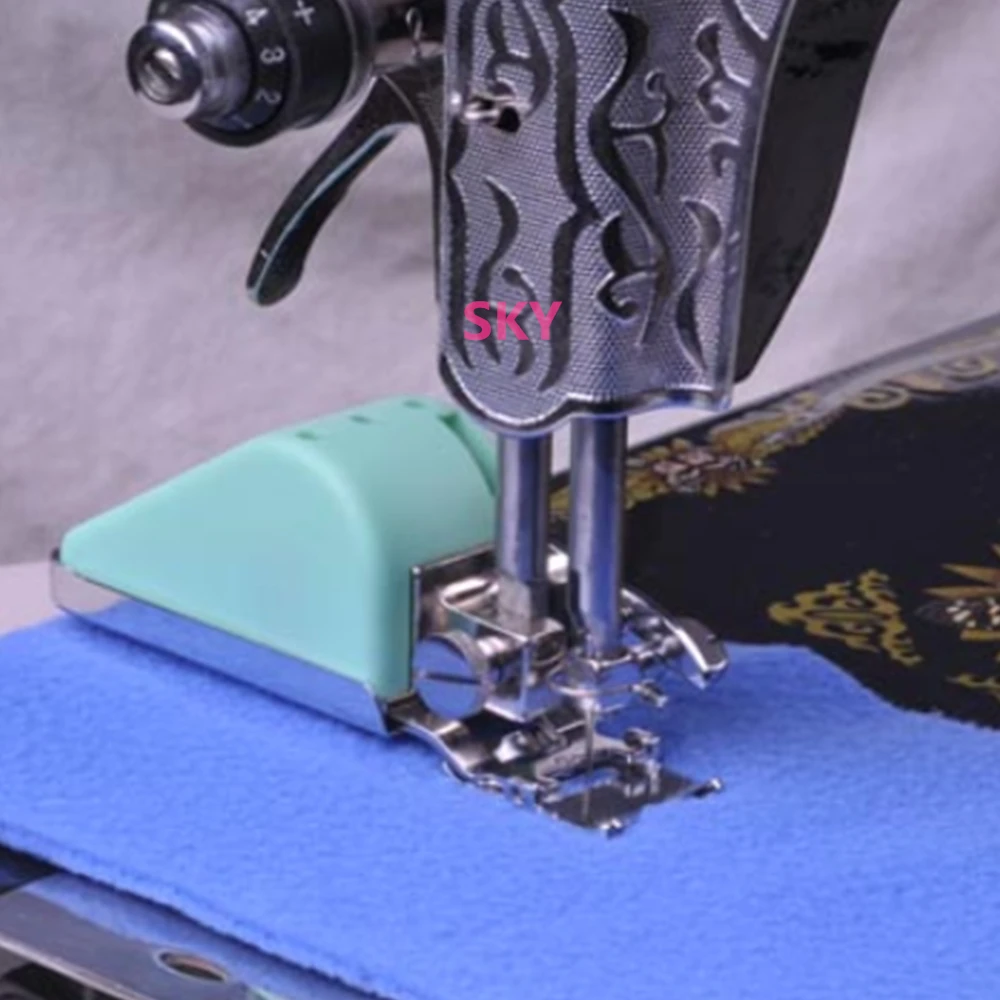 Automatic Zigzager CY-30(YS-7) Makes a straight stitch machine into a zig-zag.Only suitable for home sewing machines