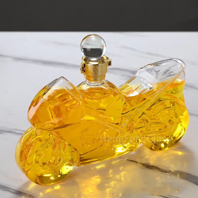 vintage motorcycle shaped whiskey decanter 750ML Glass Alcohol Bottle Unique Liquor Bar and Party Decorations for Liquor