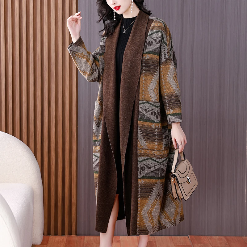 

2023 Autumn/Winter New Knitted Woolen Coat Ethnic Style Loose Large Windbreaker Shawl Print Panel Coat Slim Knee Length Robe