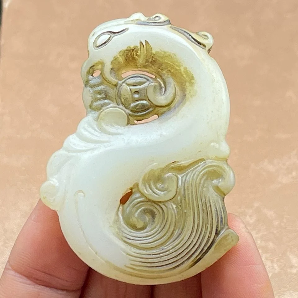 

Jade in Ming and Qing Dynasties, a white Natural stone carving pendant, phoenix pendant.