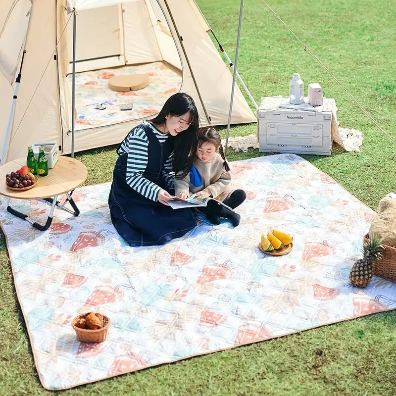 Naturehike Outdoor Camping Tent Ground Mat Ultrasonic Peach Skin Velvet Picnic Mat Waterproof Beach Mat Camping Travel Equipment