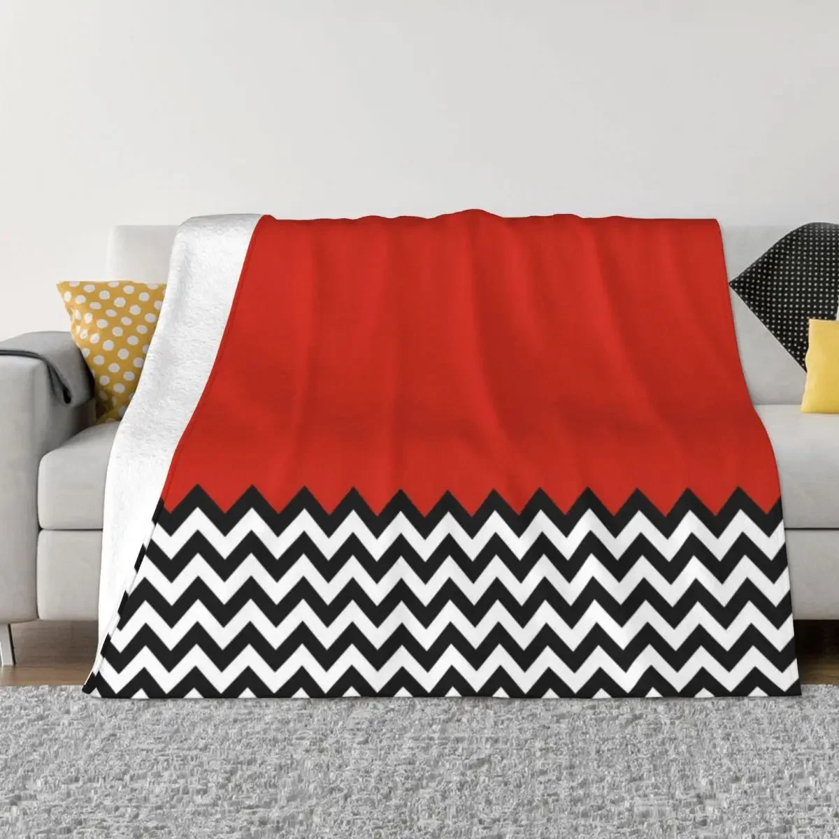 

Black Lodge (Twin Peaks) inspired graphic Throw Blanket Retros Fashion Sofas Plaid on the sofa Blankets