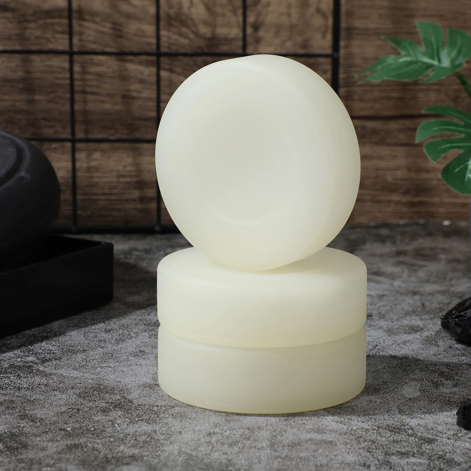 

3Pcs Luminous Ice Hockey Pucks PVC Material Practice Training Stable Friction Reduction Roller Street Hockey Balls