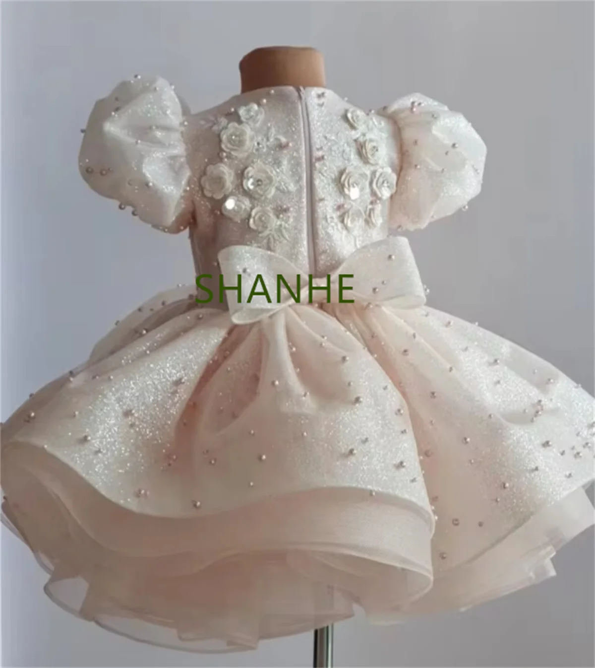 Robe de fête d'anniversaire pour petites filles, personnalisée, avec nœud, dentelle florale, perles, longueur aux genoux, robe de première Communion