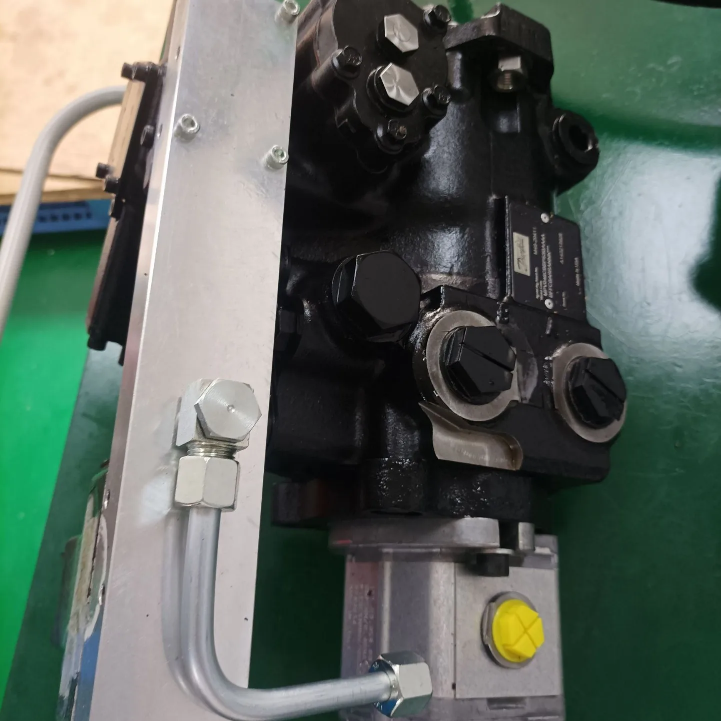 MPV046 CBBPSBB AAAA BFFC BARRA NNN  Proportional Variable Plunger Pump, Cutter Pump