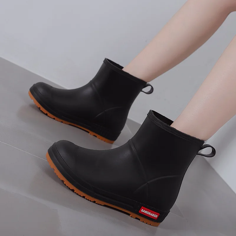 Fashion Four Seasons Female Couples Wear Lightweight Rubber Waterproof Non-slip Shoes Solid Color Rain Short Boots for Women PVC