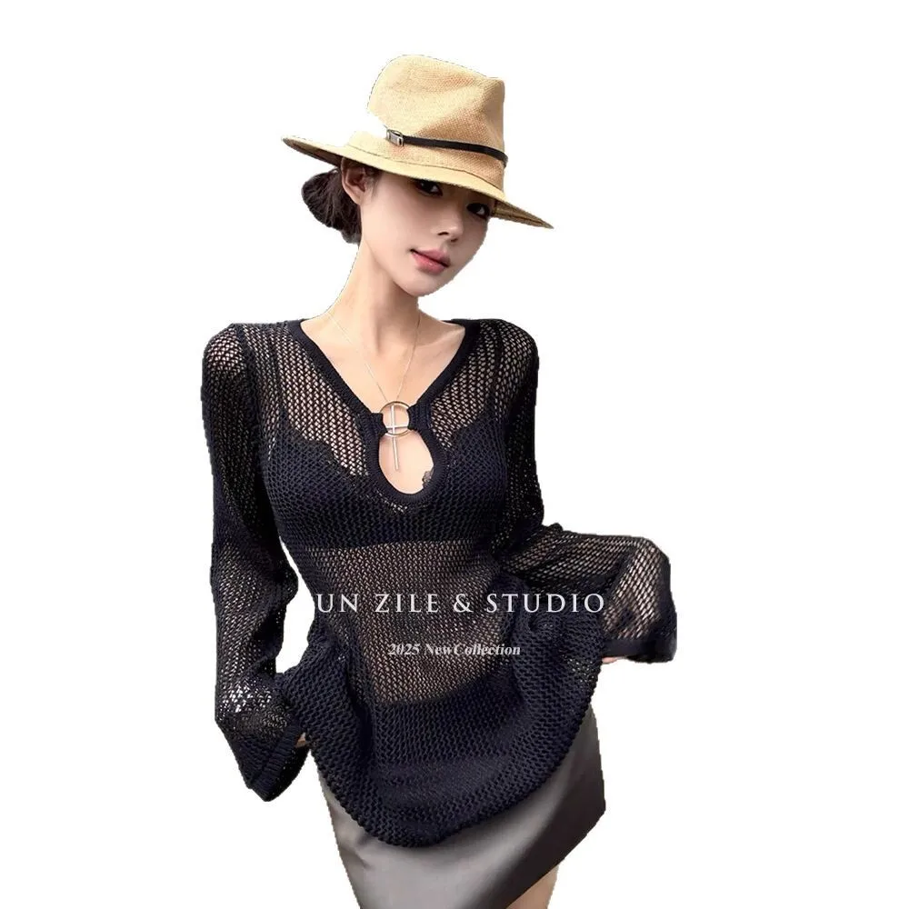 UMI MAO V-Neck Hollow Knit Blouse Summer Loose Slimming Flared Sleeve Elegant Socialite Long Sleeve Top Women's Clothing