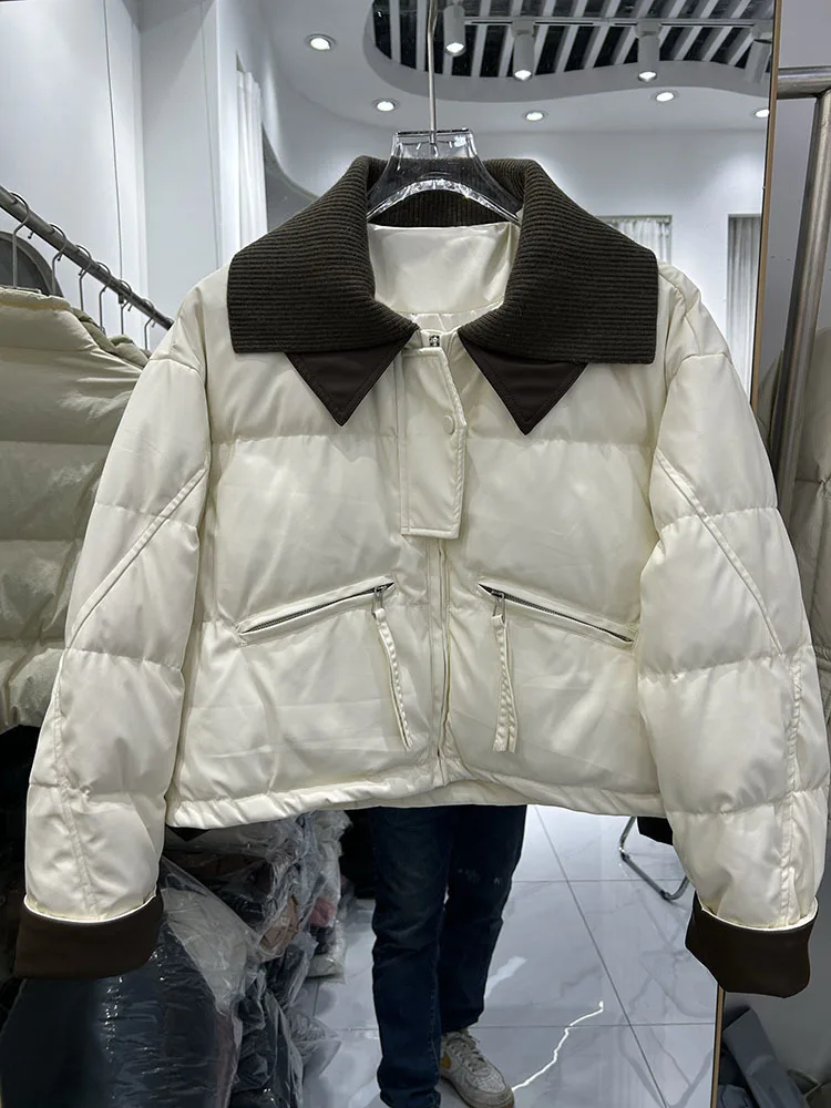 Chaqueta acolchada cálida con diseño de Pu para mujer, abrigo de plumón de pato blanco para mujer, Parka informal ajustada de punto con cuello en V, novedad de invierno de 2024