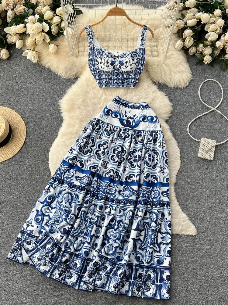 

Summer Blue And White Porcelain Print Set Women's ort Sle with Chest Pad Strapl Brtte + Pleated Skirt Two-Piec...