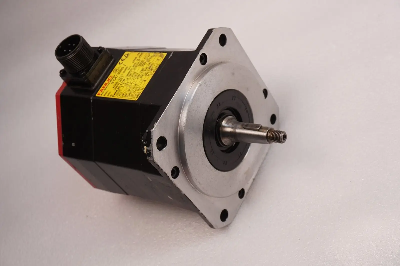 

A06B-0221-B000 Fanuc Systems Servo Motor Test OK