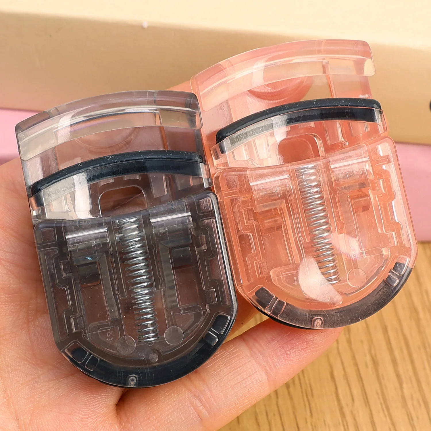 Mini rizador de pestañas portátil sin batería, Clips rizadores de pestañas fáciles de usar, rizador Natural para principiantes, herramientas cosméticas de maquillaje